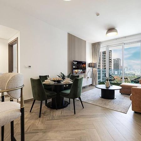 Апартаменти Chic 2 Bed Near Trade Centre With 5 Star Amenities Дубай Екстер'єр фото