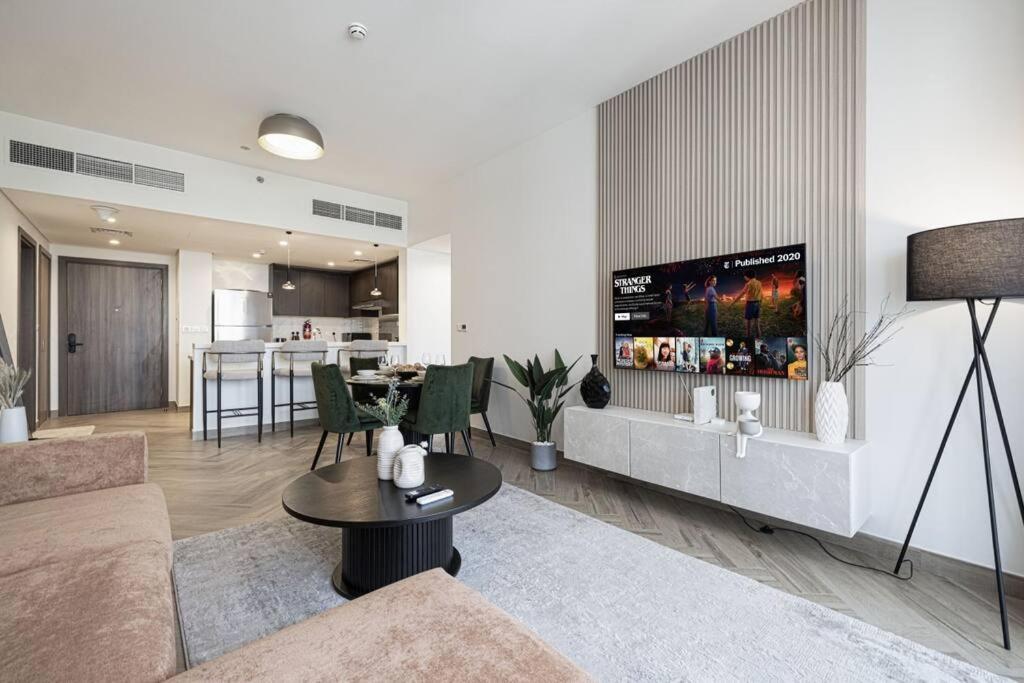 Апартаменти Chic 2 Bed Near Trade Centre With 5 Star Amenities Дубай Екстер'єр фото